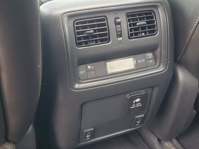 2013 Nissan Pathfinder SL