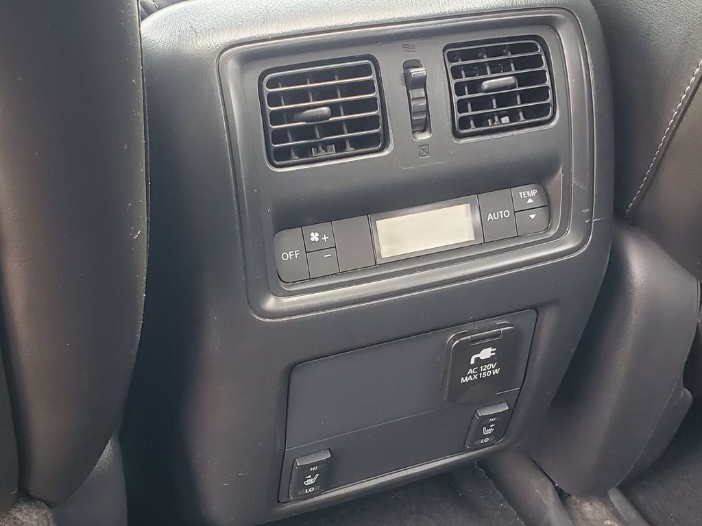 2013 Nissan Pathfinder SL