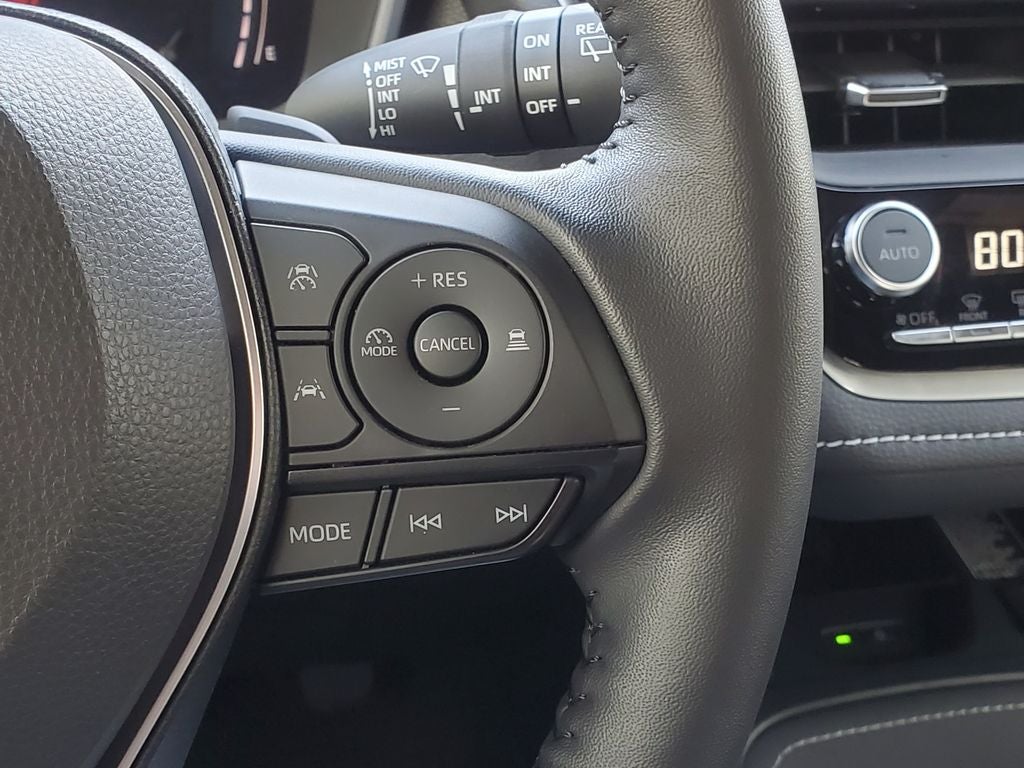 2025 Toyota Corolla Hatchback XSE